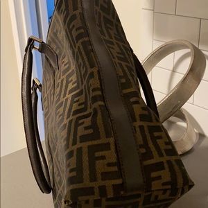 Fendi bag..... additional pictures request